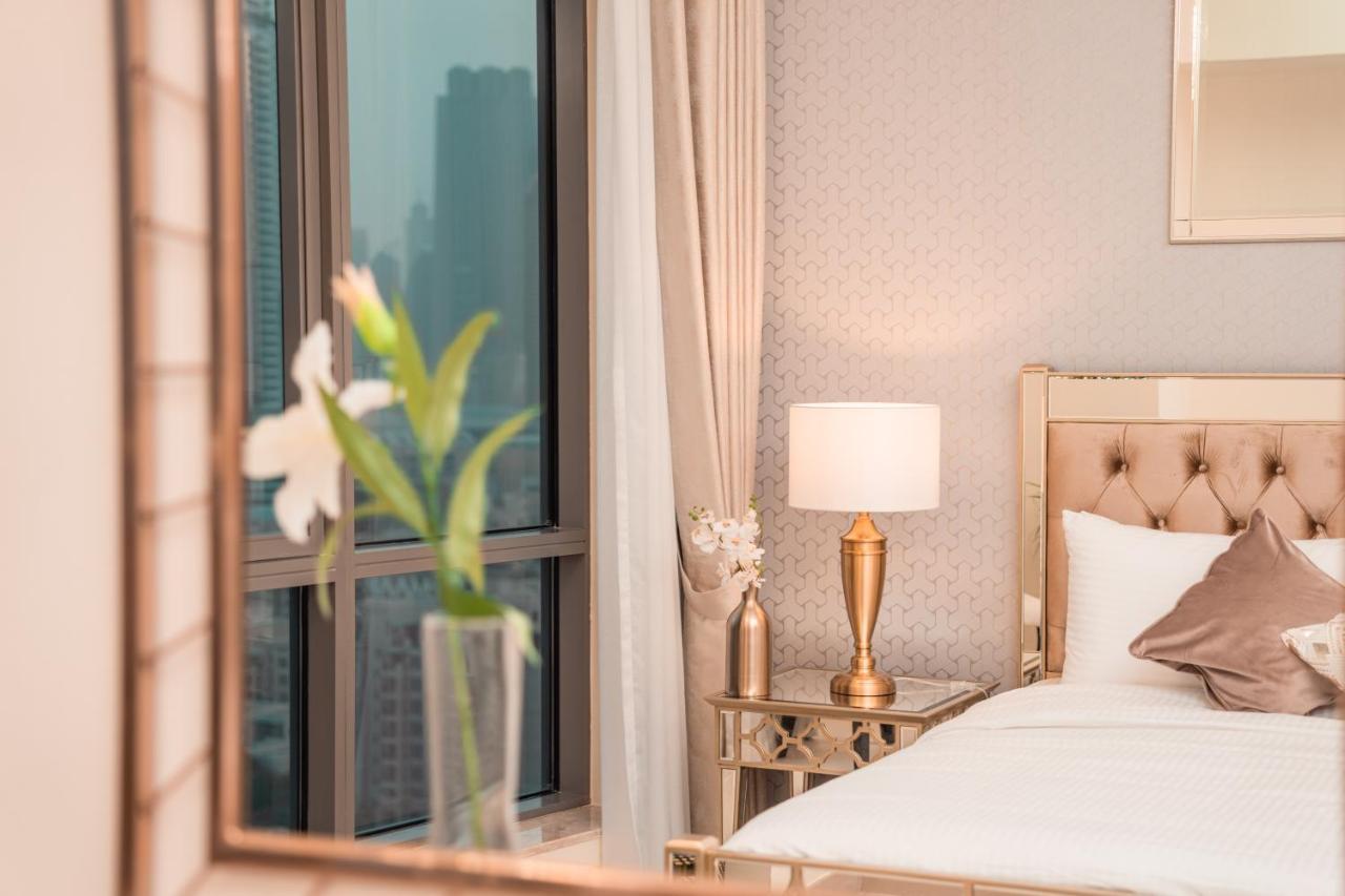 Elite Royal - Panoramic Full Burj Khalifa, Fountain & Skyline View - Imperial - 2 Bedrooms & 1 Open Bedroom Without Partition Daire