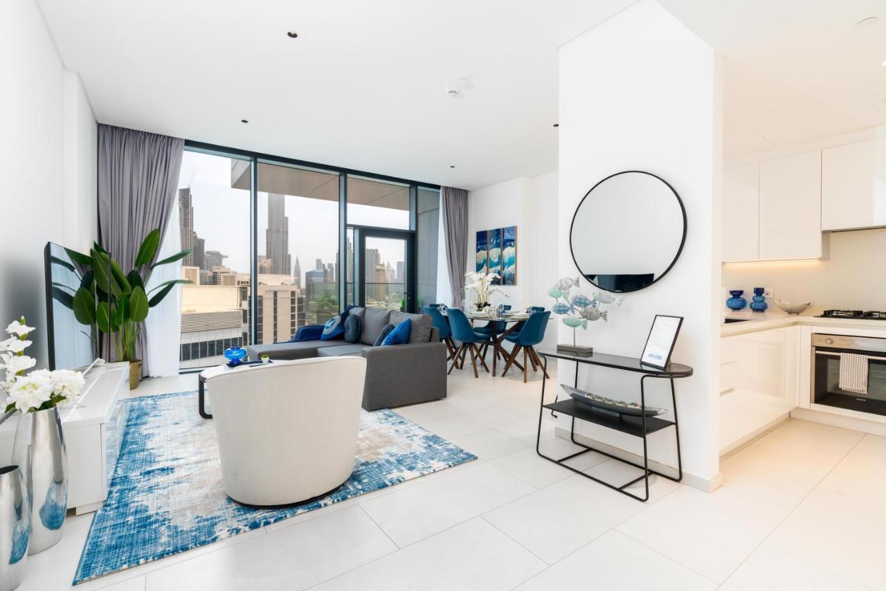 Ultimate / 4 Beds / Burj Khalifa View / Ultra Modern / Business Bay Apartment