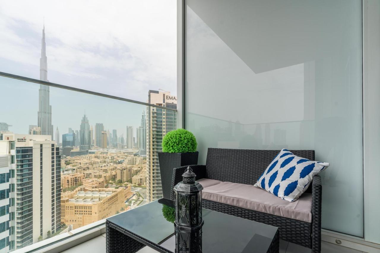 Apartment Ultimate / 4 Beds / Burj Khalifa View / Ultra Modern / Business Bay