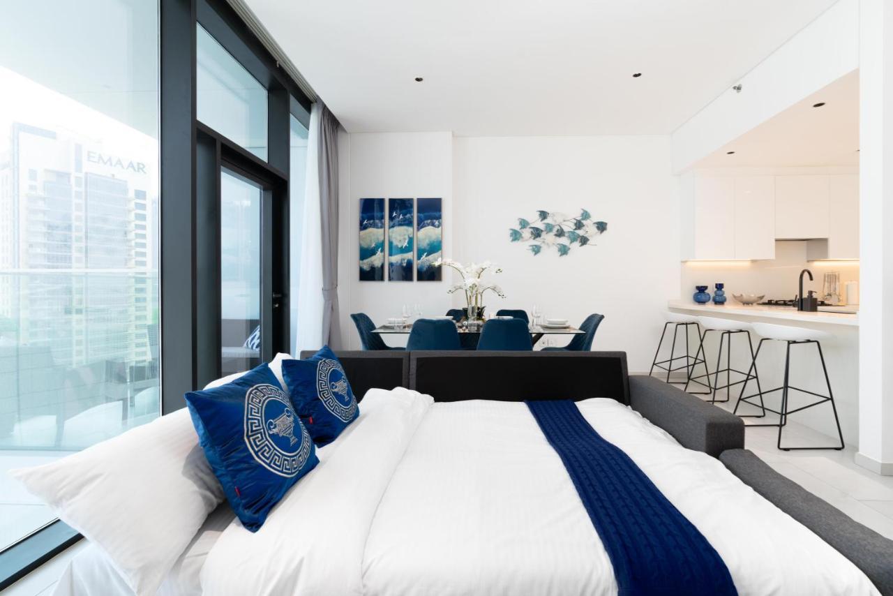 Ultimate / 4 Beds / Burj Khalifa View / Ultra Modern / Business Bay