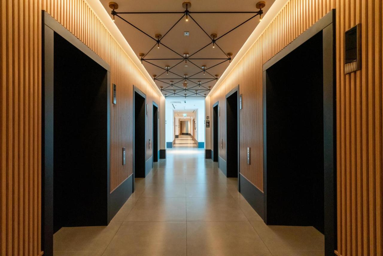 Apartment Ultimate / 4 Beds / Burj Khalifa View / Ultra Modern / Business Bay