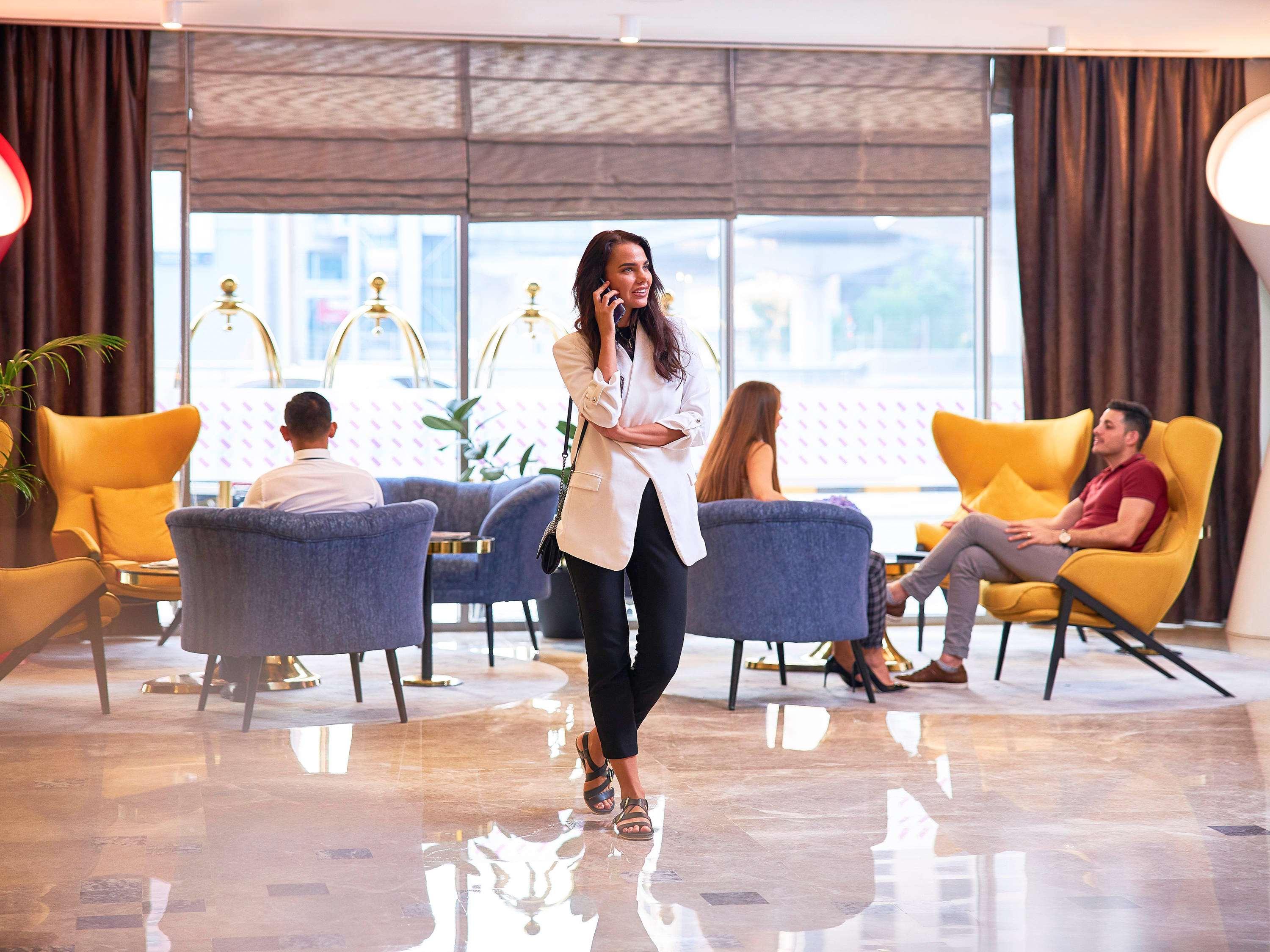 Aparthotel Mercure Barsha Heights 4*