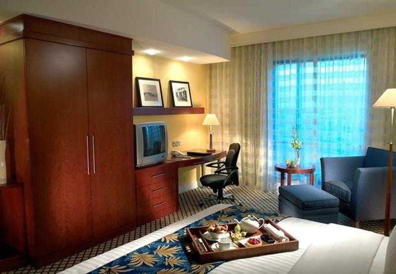 Millennium Lakeview Formerly Copthorne Lakeview Hotel