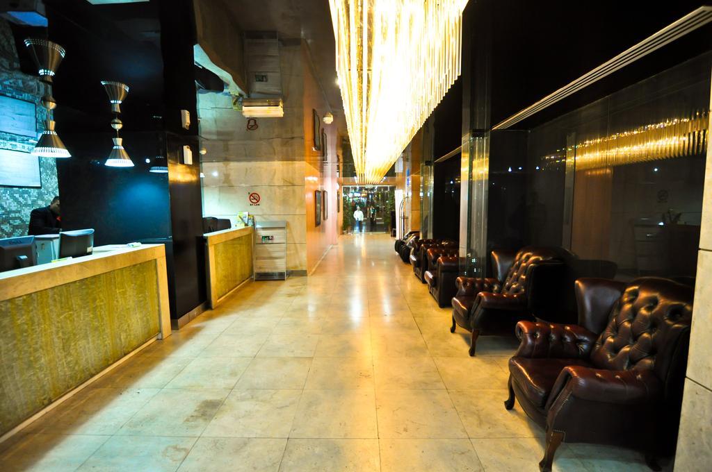 Hotel Phoenicia Grand 2*