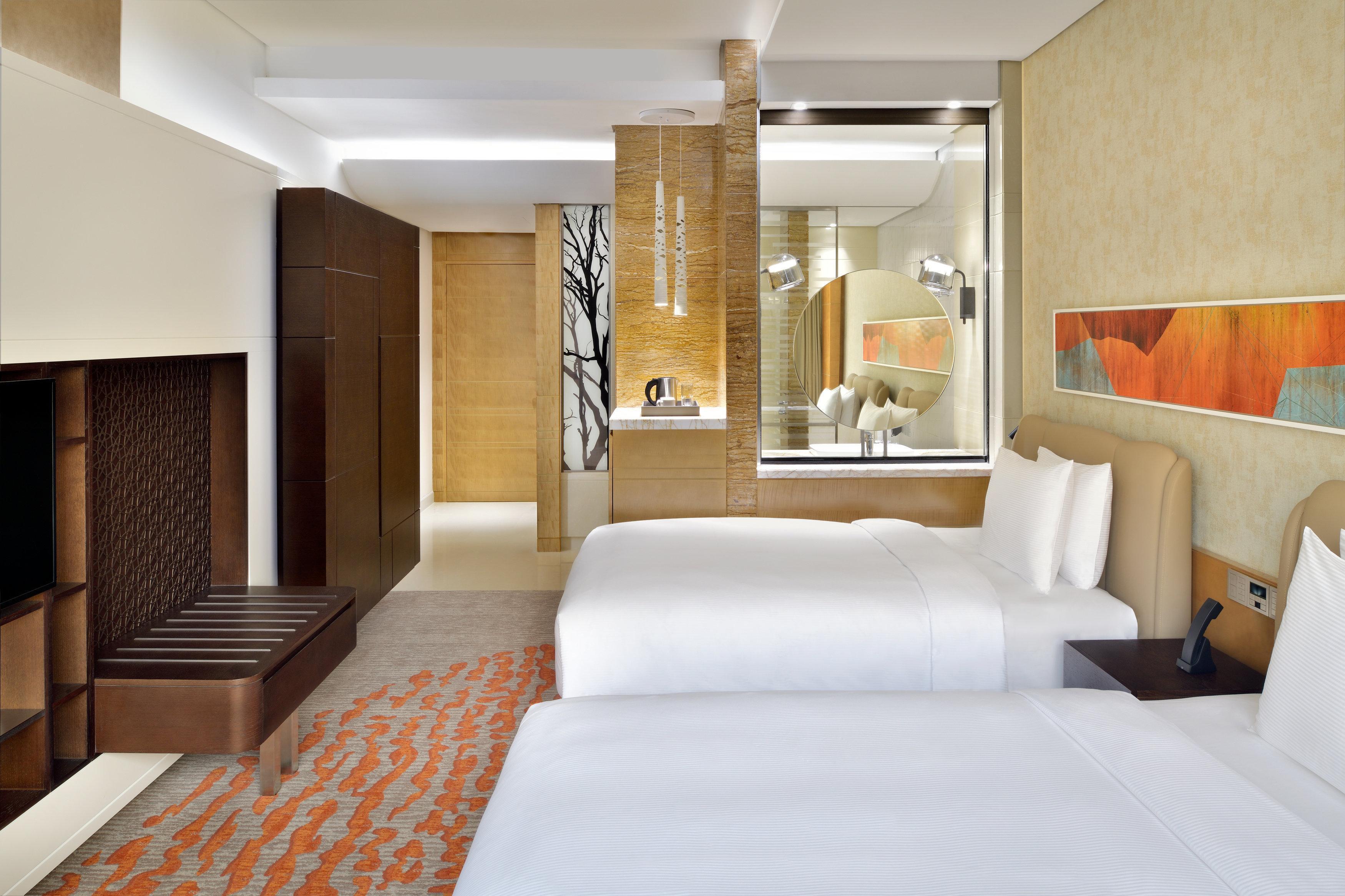Crowne Plaza Marina By Ihg 5*
