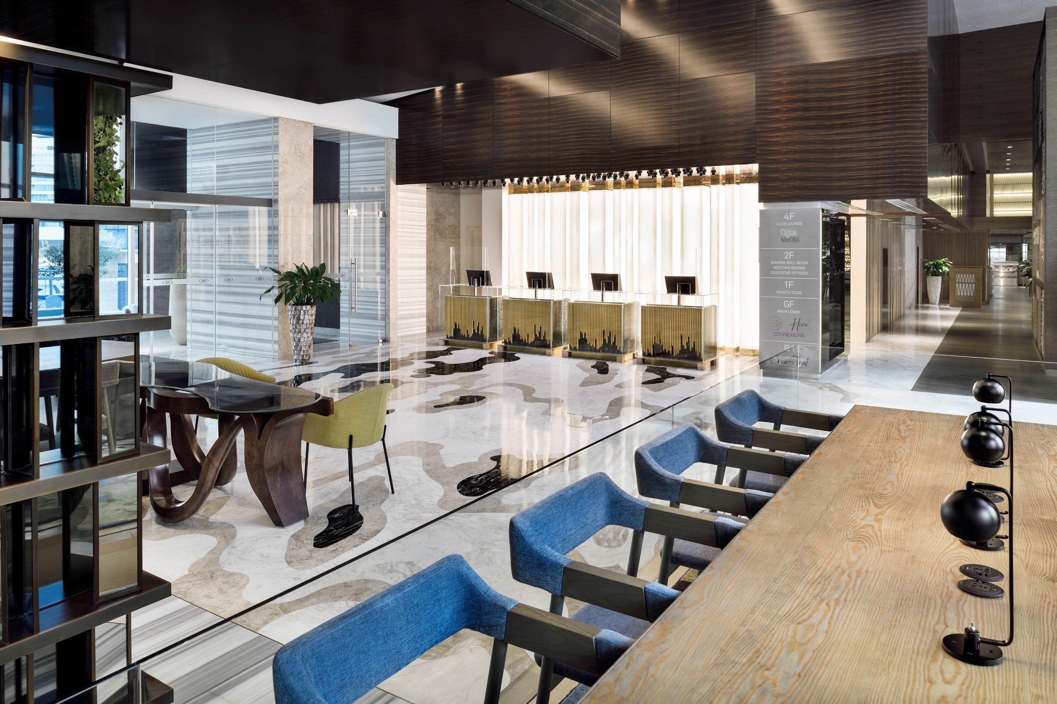 Crowne Plaza Marina By Ihg 5*