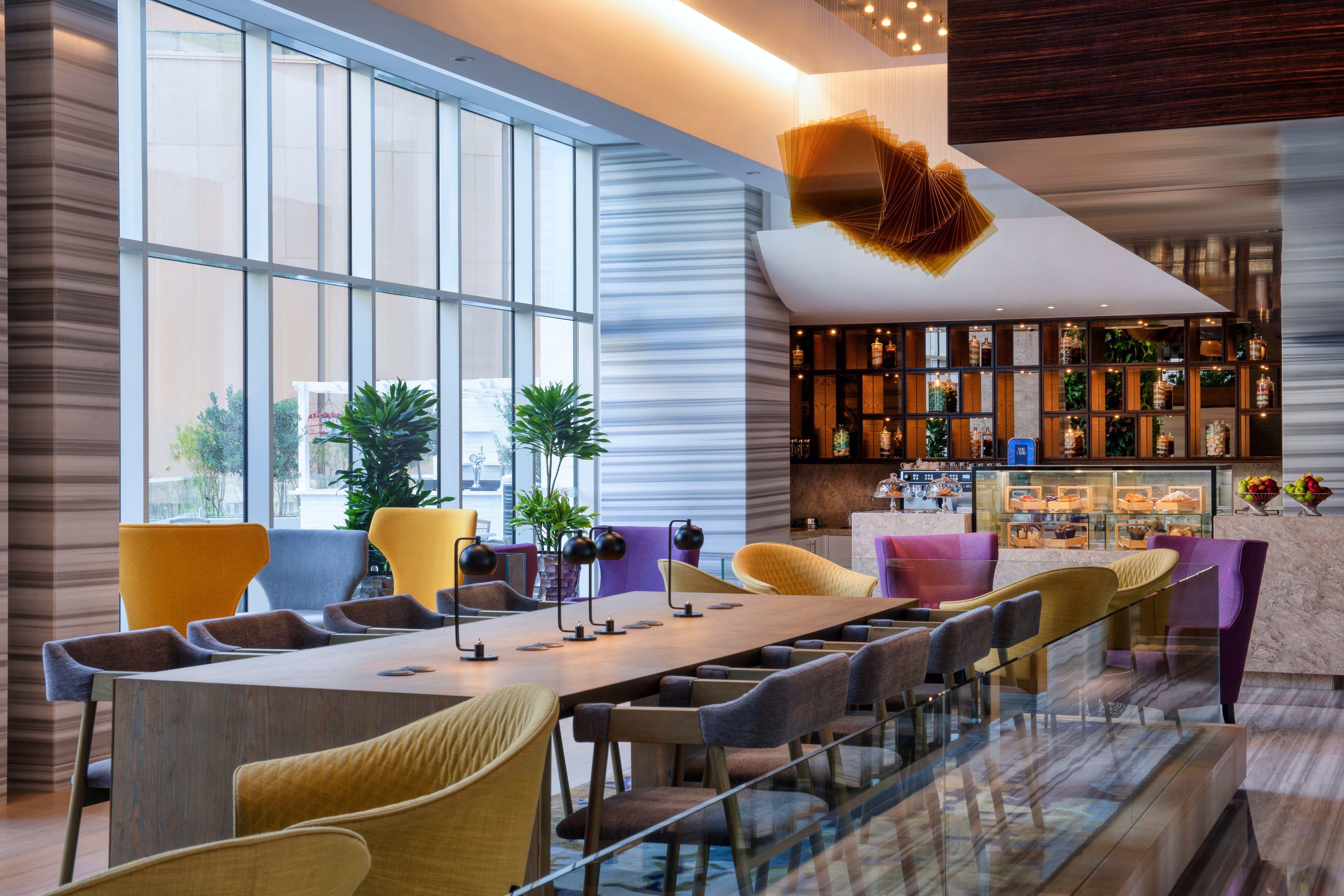 Crowne Plaza Marina By Ihg