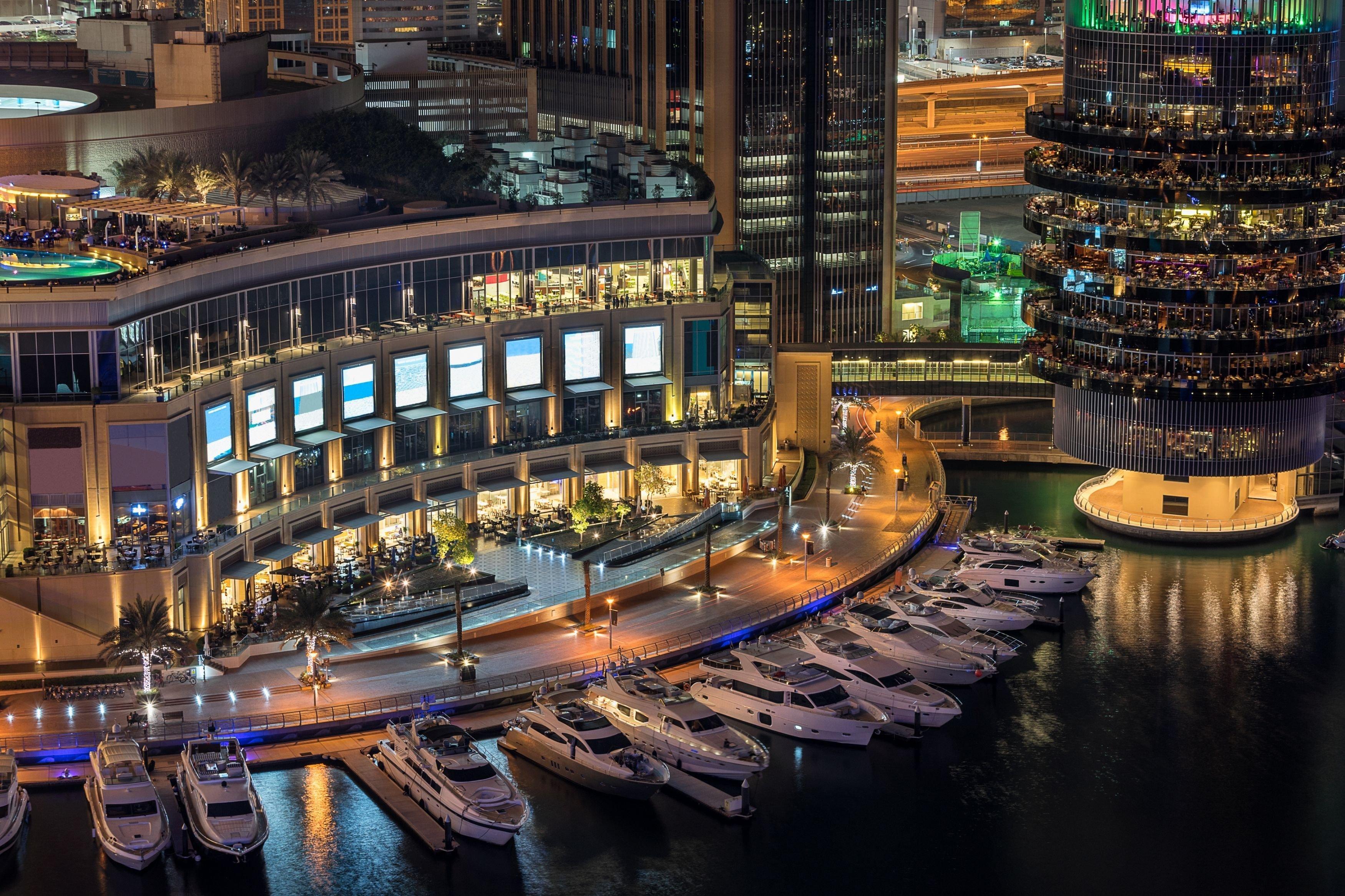 Hotel Crowne Plaza Marina By Ihg