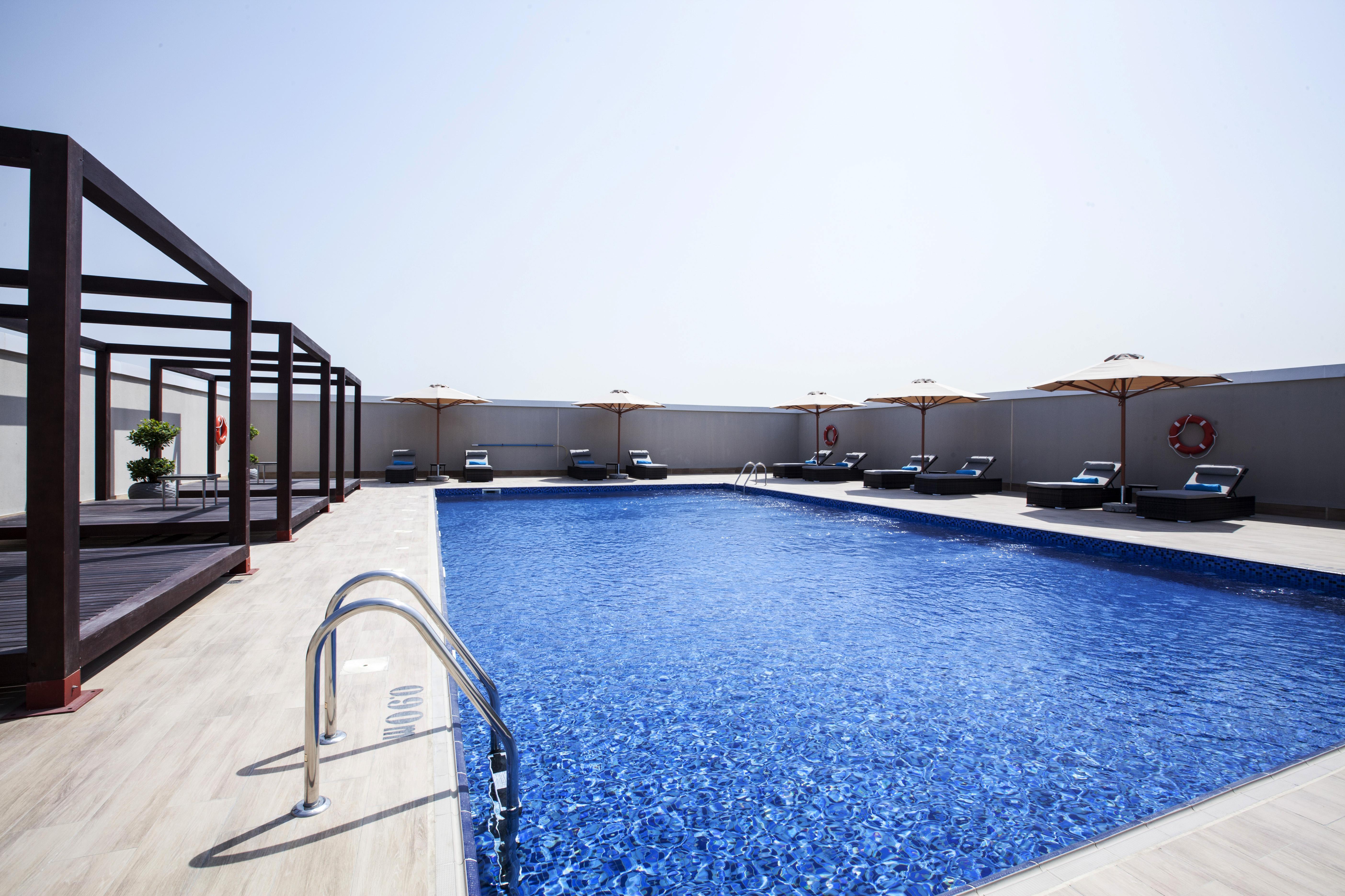 Flora Airport Hotel