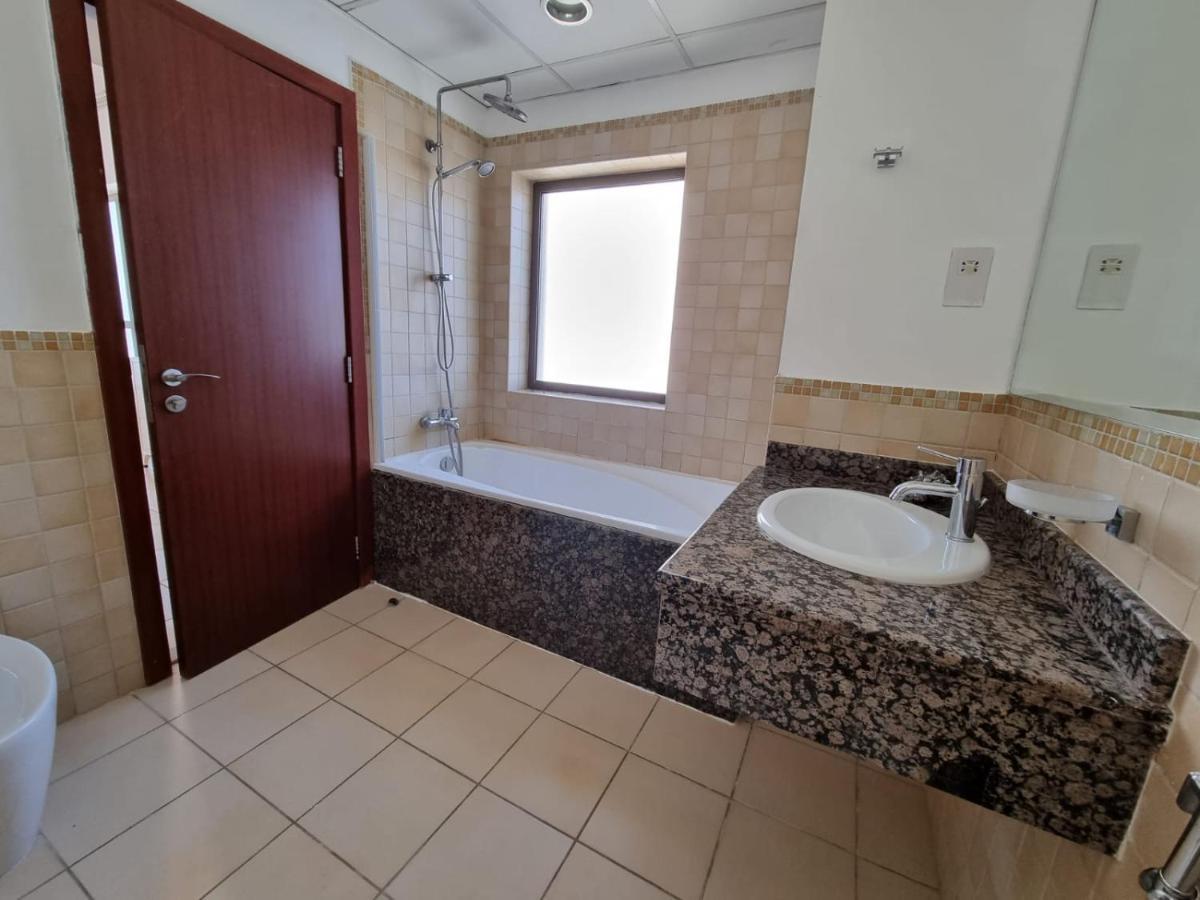 Jbr Full Sea View High Floor 3903, 2bhk Apartment *