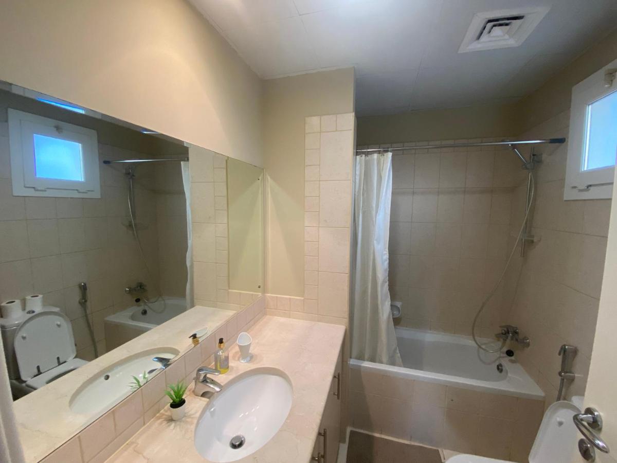 Spacious 4-bedroom Villa, Children Friendly Villa Dubai