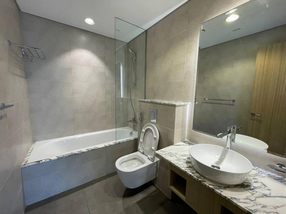 Daire Paramount Midtown, Business Bay Dubai