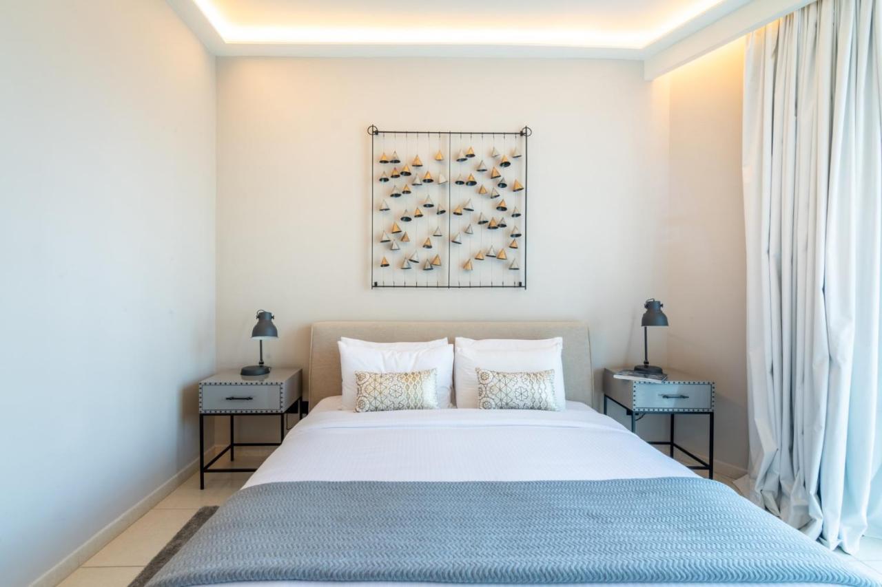 The Smart Concierge - Marina Scape * Dubai