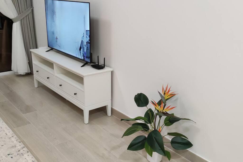 High Floor 1br Vacation With Terrace *