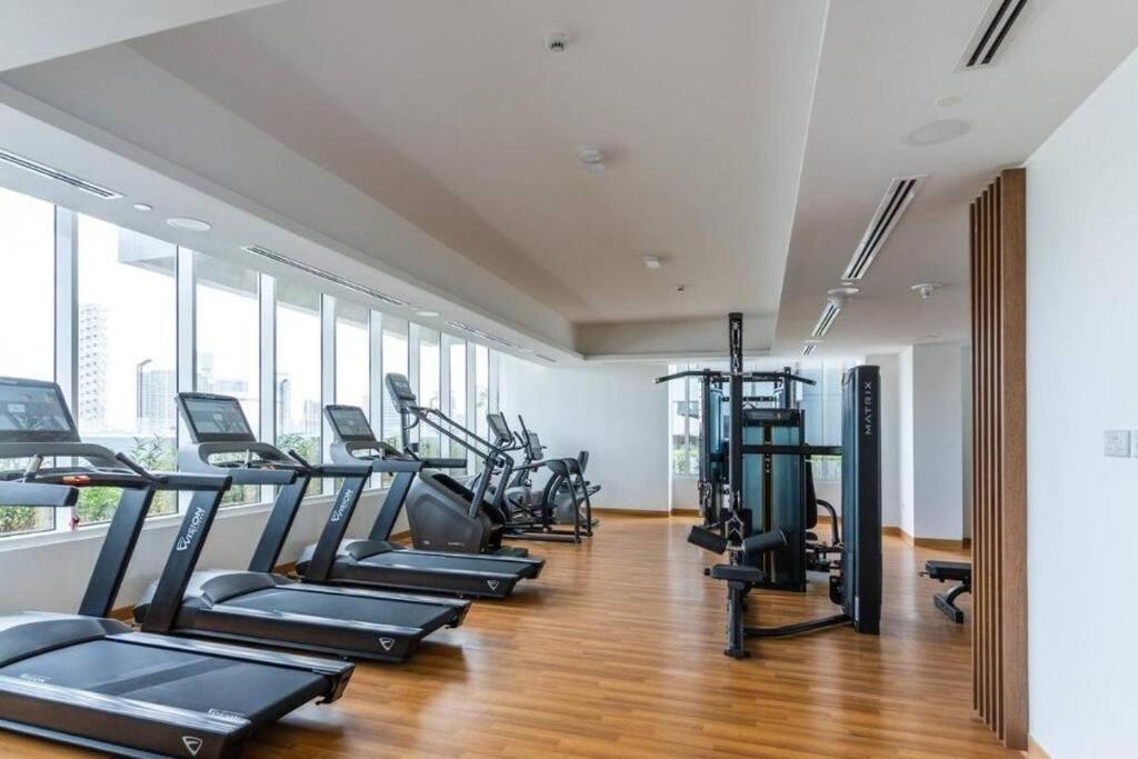 Daire High Floor 1br Vacation With Terrace *
