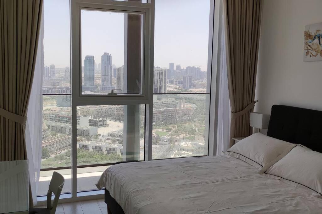 High Floor 1br Vacation With Terrace Dubai