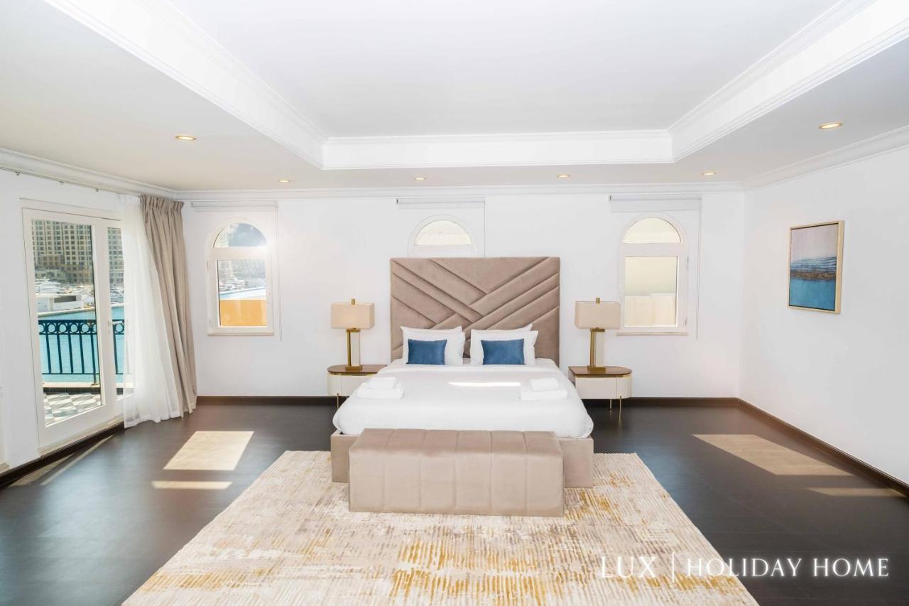 Lux The Luxury Sunny Shores Palm Dubai
