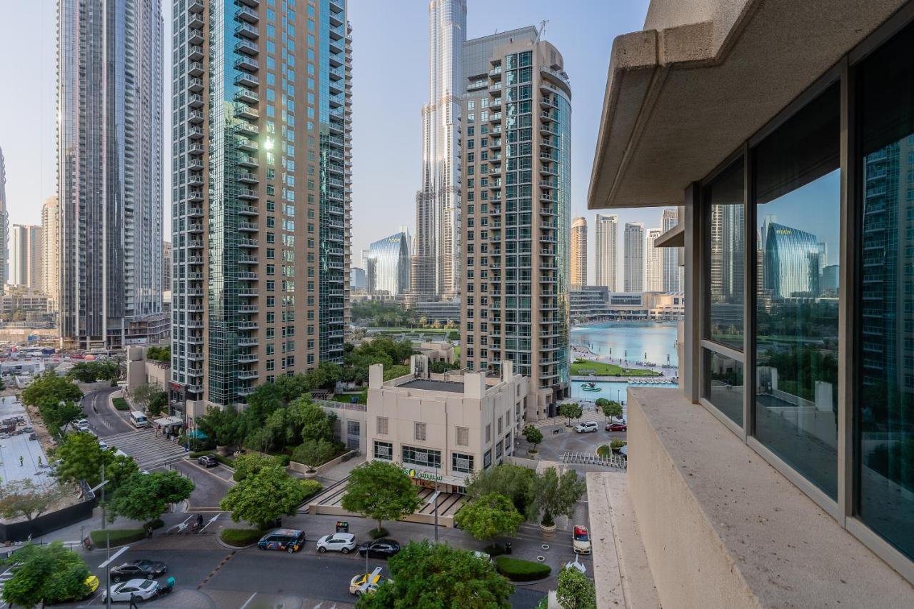 29 Boulevard Contemporary & Spacious Apartment, Burj & Fountain View Daire