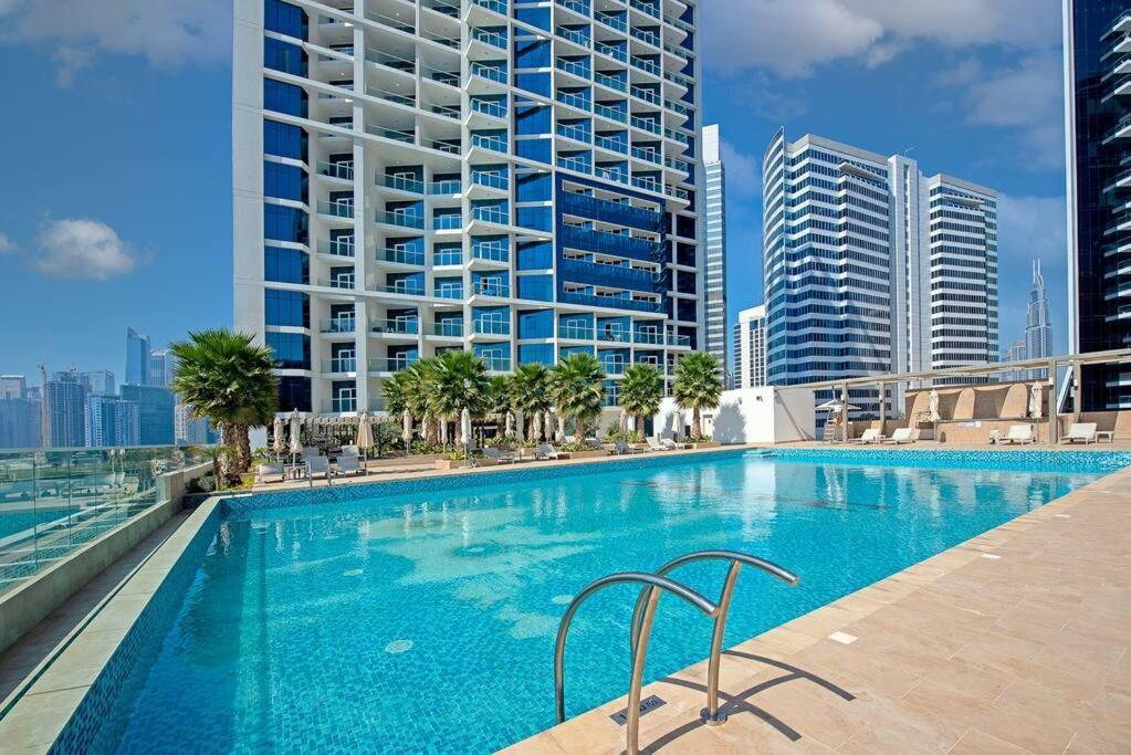 Spectacular Burj Khalifa View Service Apartment *