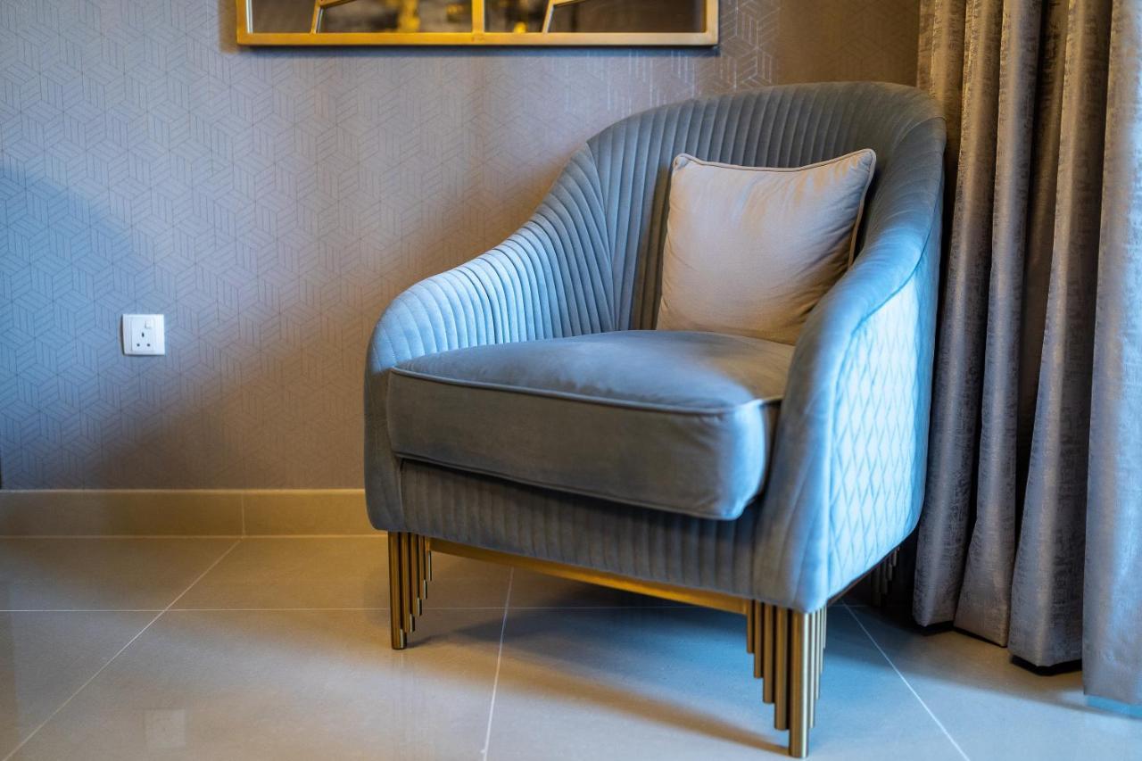 Daire 29 Boulevard Contemporary & Spacious Apartment, Burj & Fountain View