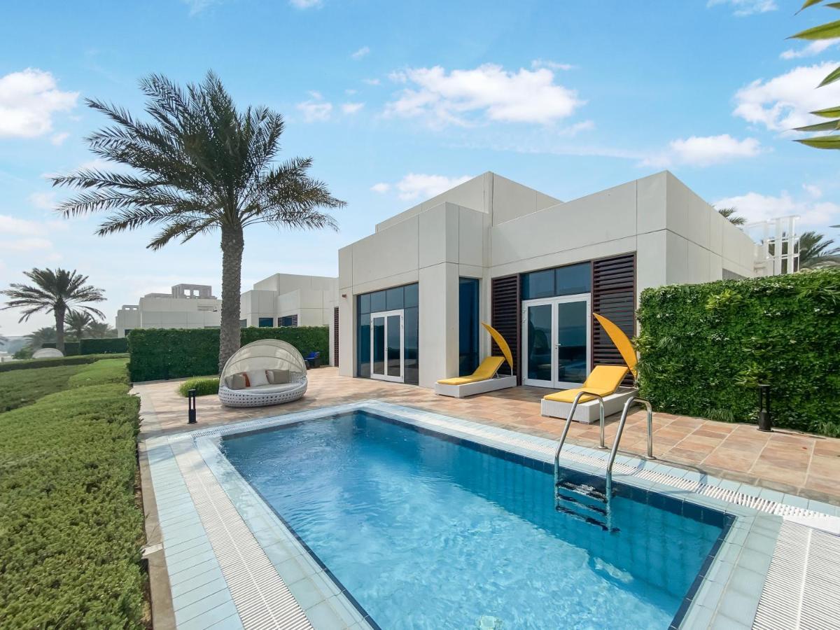 Fam Living - Sarai Beach Villas - Palm Jumeirah - Families Only Villa *