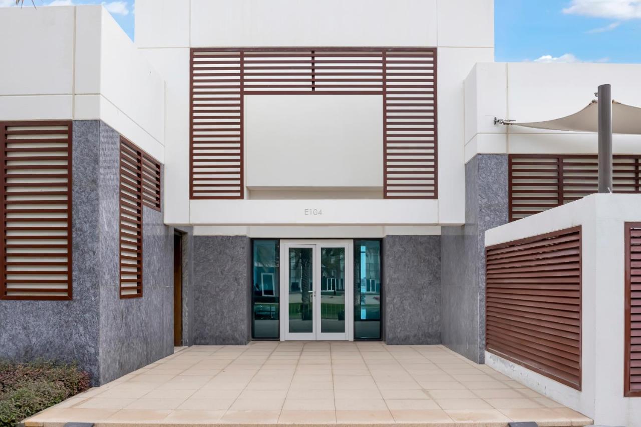 Villa Fam Living - Sarai Beach Villas - Palm Jumeirah - Families Only *