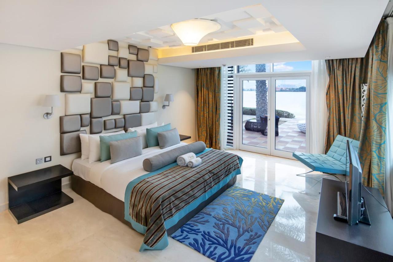Villa Fam Living - Sarai Beach Villas - Palm Jumeirah - Families Only Dubai