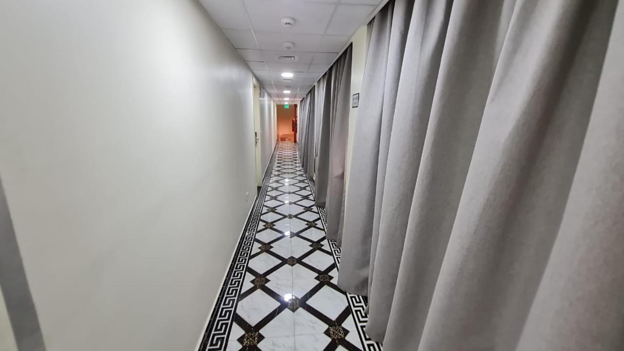Hotel Phoenicia Grand 2*
