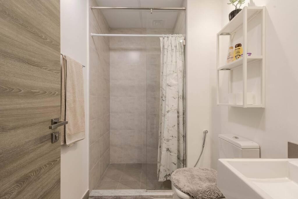 High Floor 1br Vacation With Terrace *