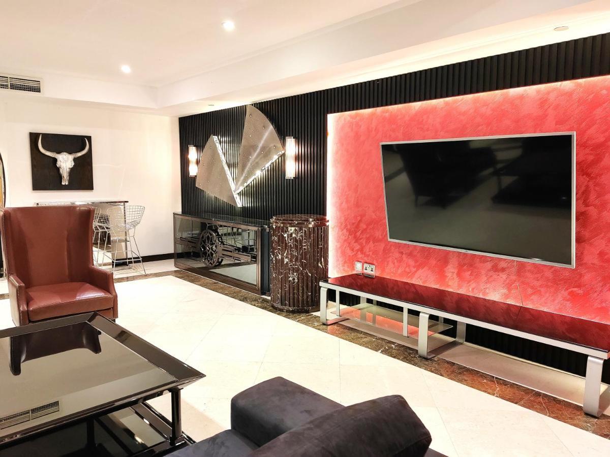 Holiday home 6 Bedrooms In The Main Jbr Walk *