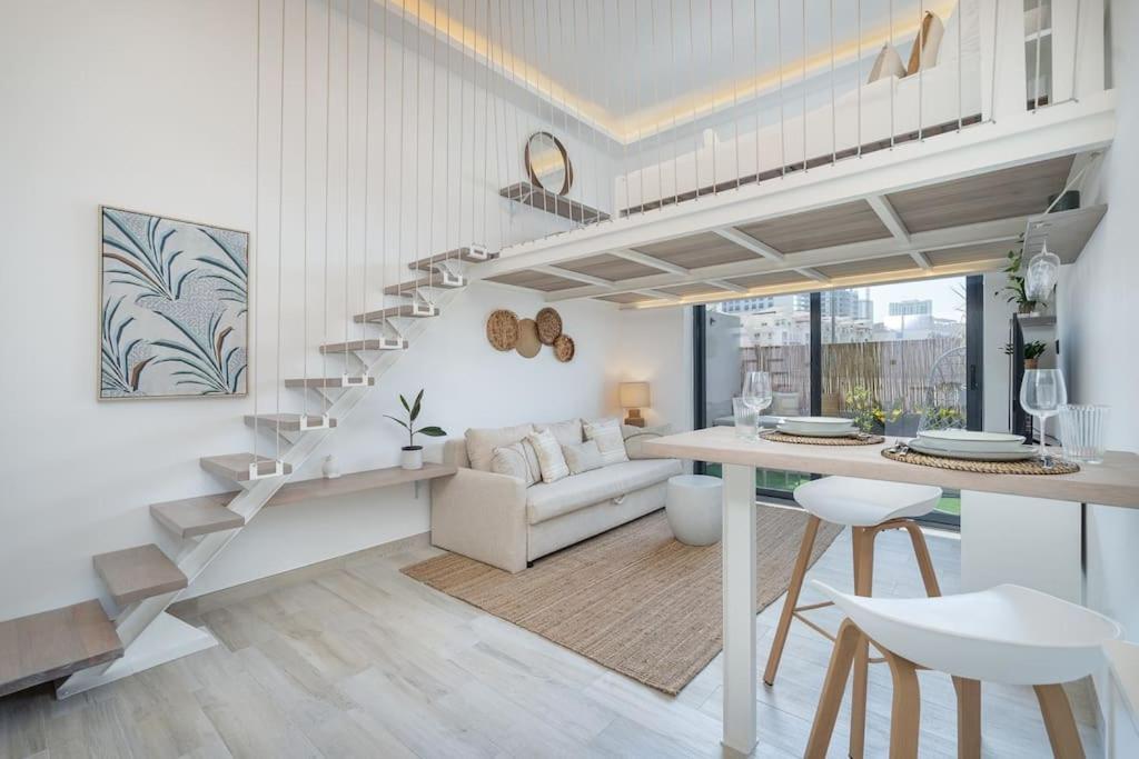 Charming Loft With Spacious Terrace In Jvc Dubai