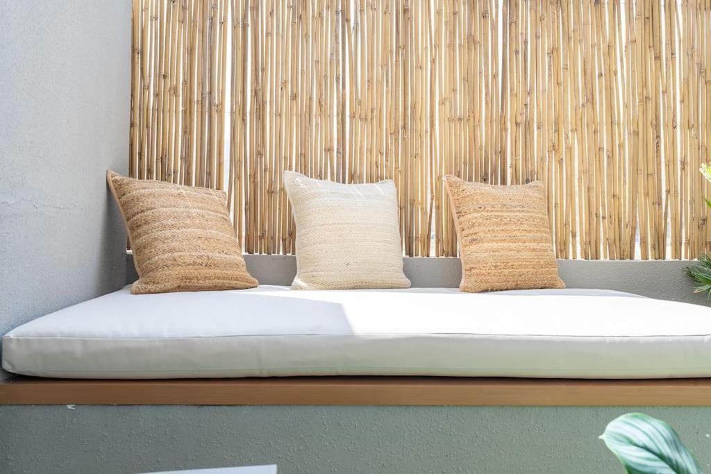 Charming Loft With Spacious Terrace In Jvc Apartment Dubai