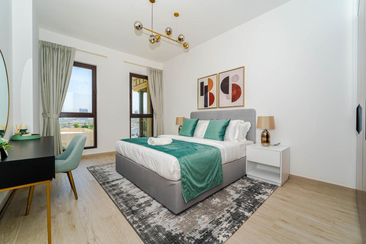 Charming Two Bedroom In Madinat Jumeirah Living Apartment *