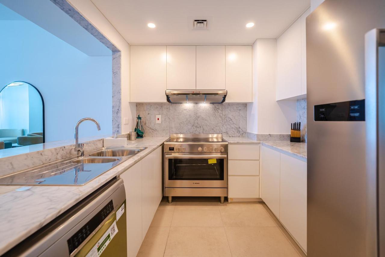 Charming Two Bedroom In Madinat Jumeirah Living Dubai