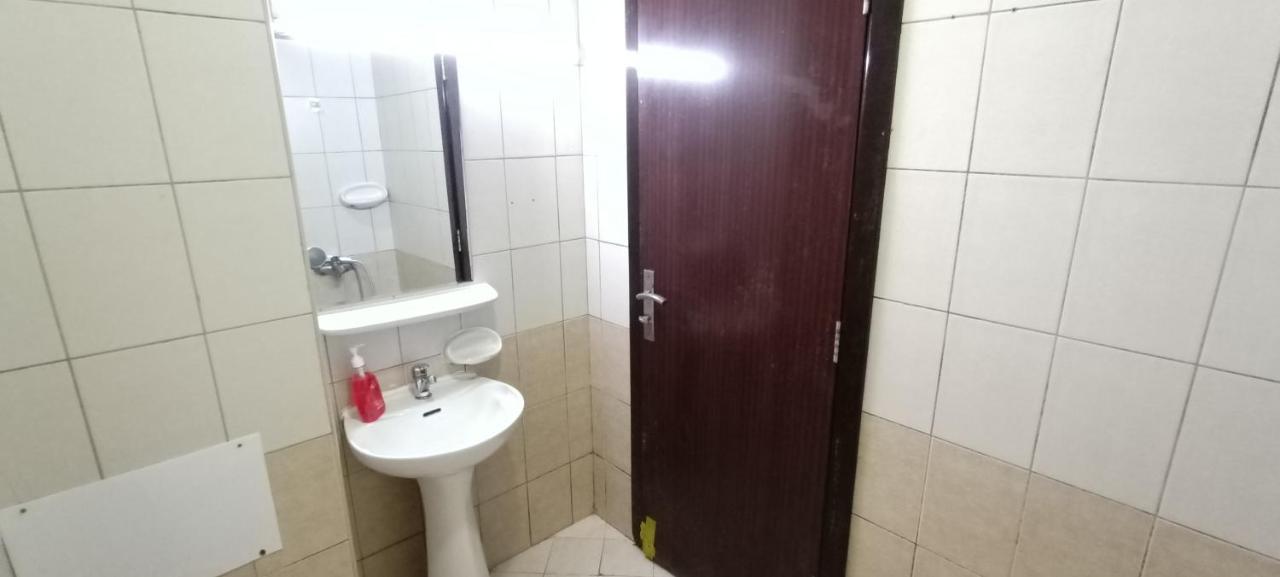 Hospedagem domiciliar Men Only Dubai