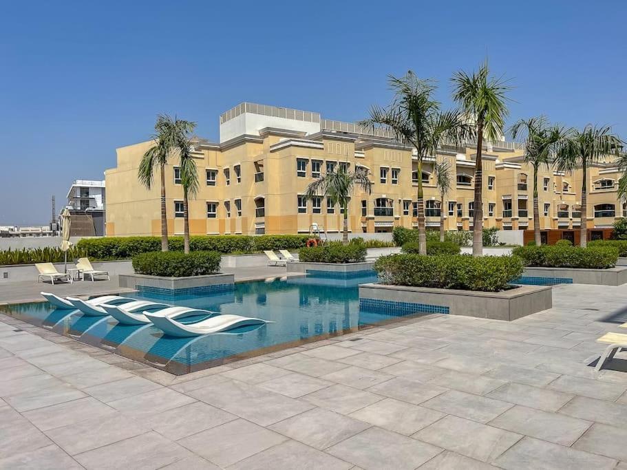 Apartment Charming Loft With Spacious Terrace In Jvc Dubai
