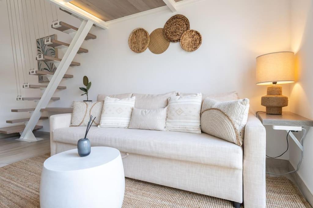 Charming Loft With Spacious Terrace In Jvc Apartment Dubai