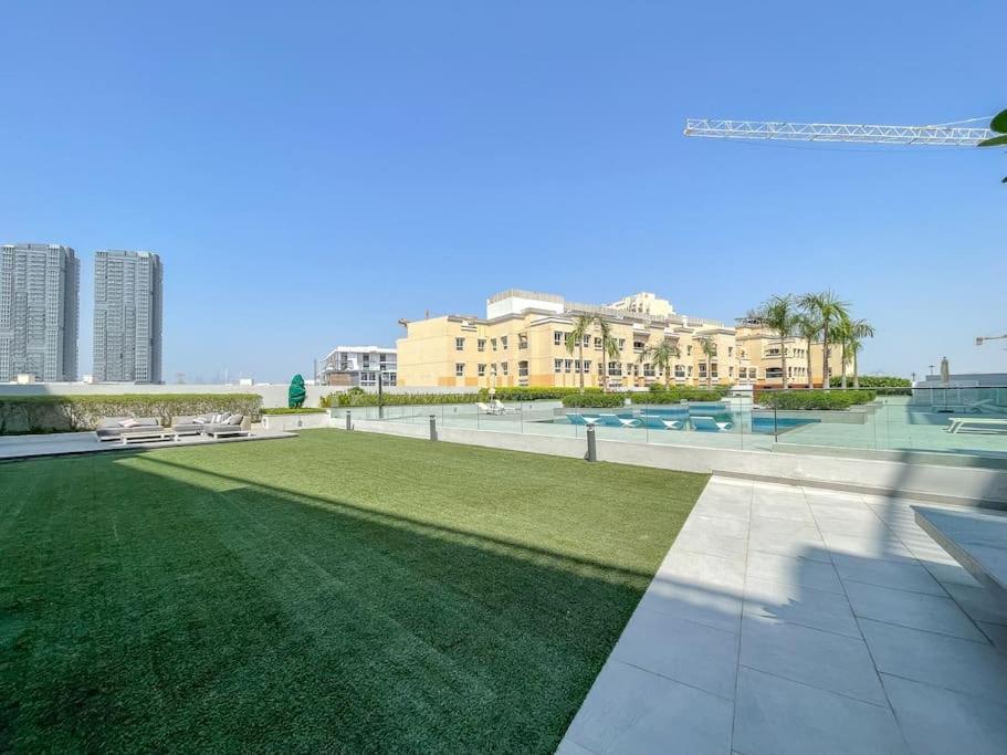 Apartment Charming Loft With Spacious Terrace In Jvc Dubai