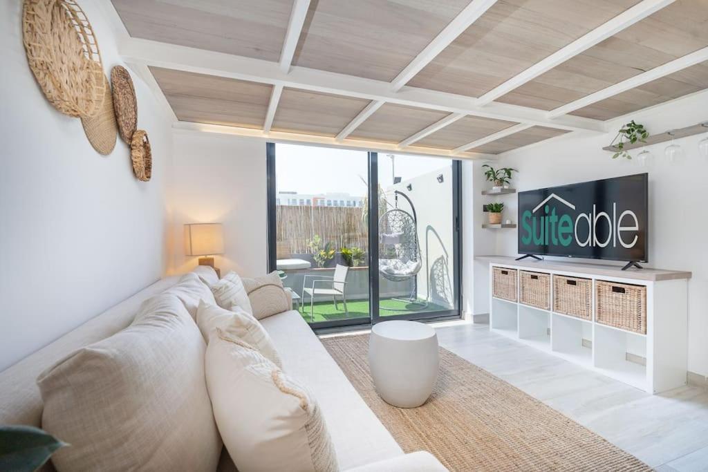 Apartment Charming Loft With Spacious Terrace In Jvc *