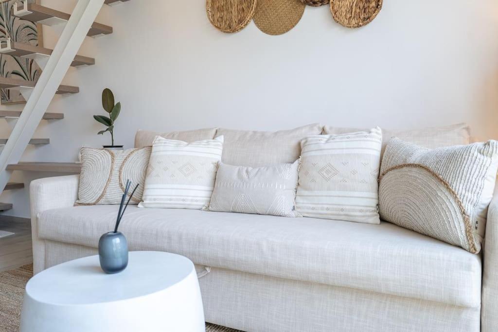 Charming Loft With Spacious Terrace In Jvc *