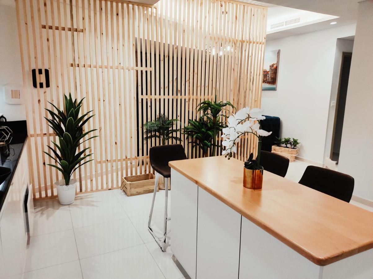 Paramount Midtown, Business Bay Daire *