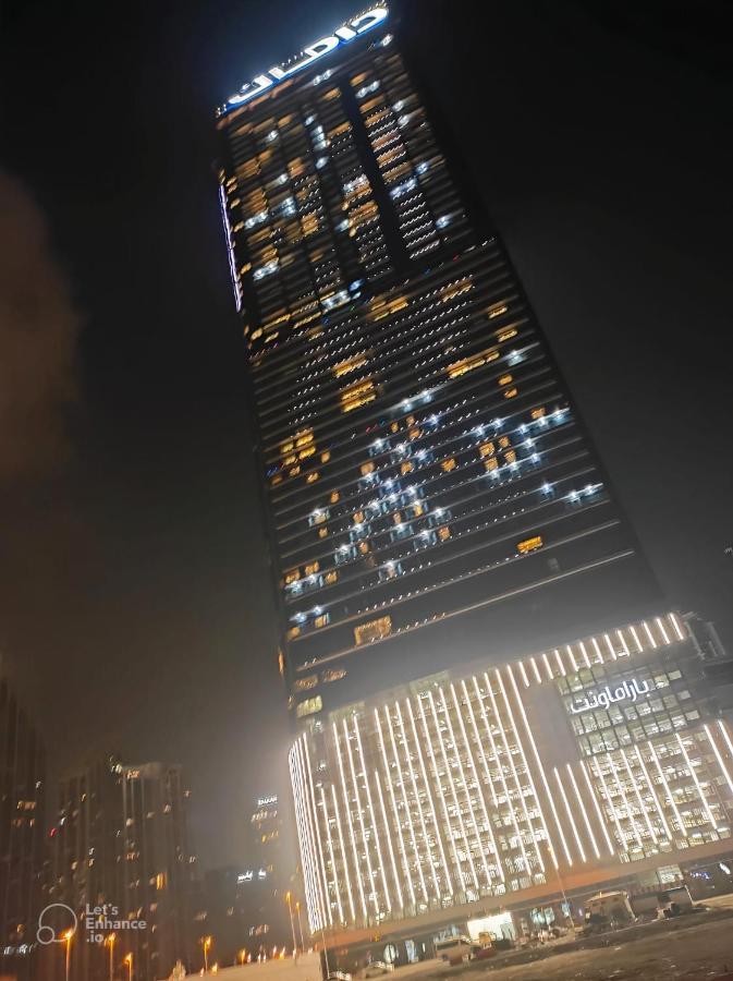 Paramount Midtown, Business Bay *