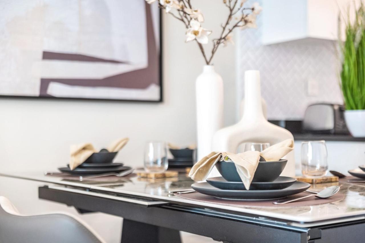 The Smart Concierge - Sparkle Tower Dubai