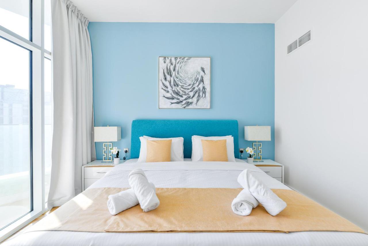 Apartment Ultra Luxury Palm - Mina Azizi - Free 5 Star Access Dubai