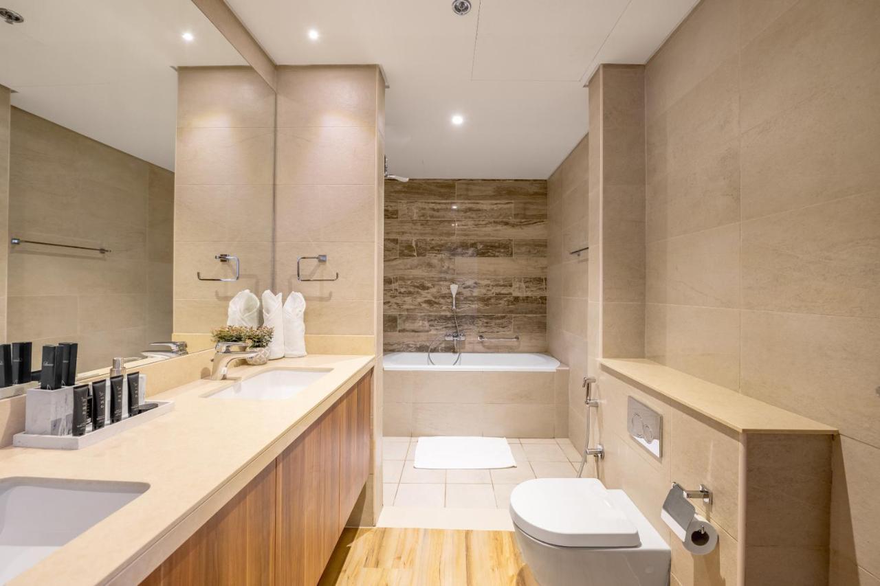 Ultra Luxury Palm - Mina Azizi - Free 5 Star Access Apartment