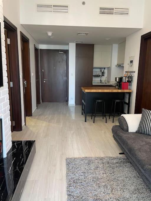 Daire New Luxury Modern Canal View. *