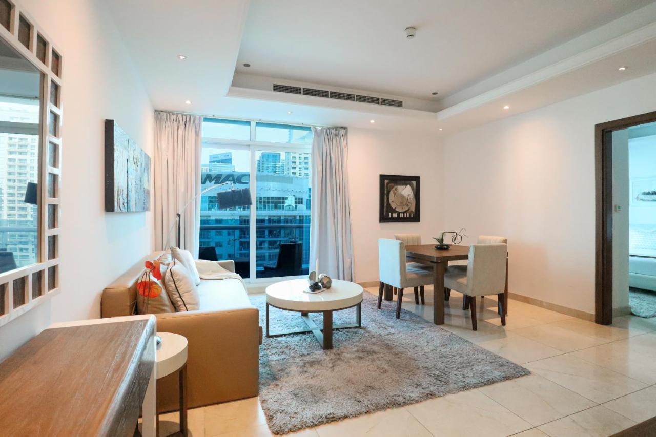 Higuests - Spacious 1br In Marina With Amazing Views Dubai