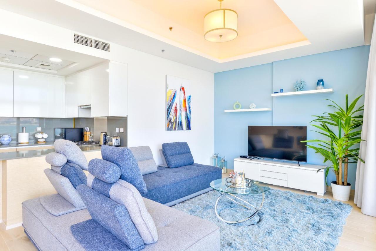 Ultra Luxury Palm - Mina Azizi - Free 5 Star Access Apartment *