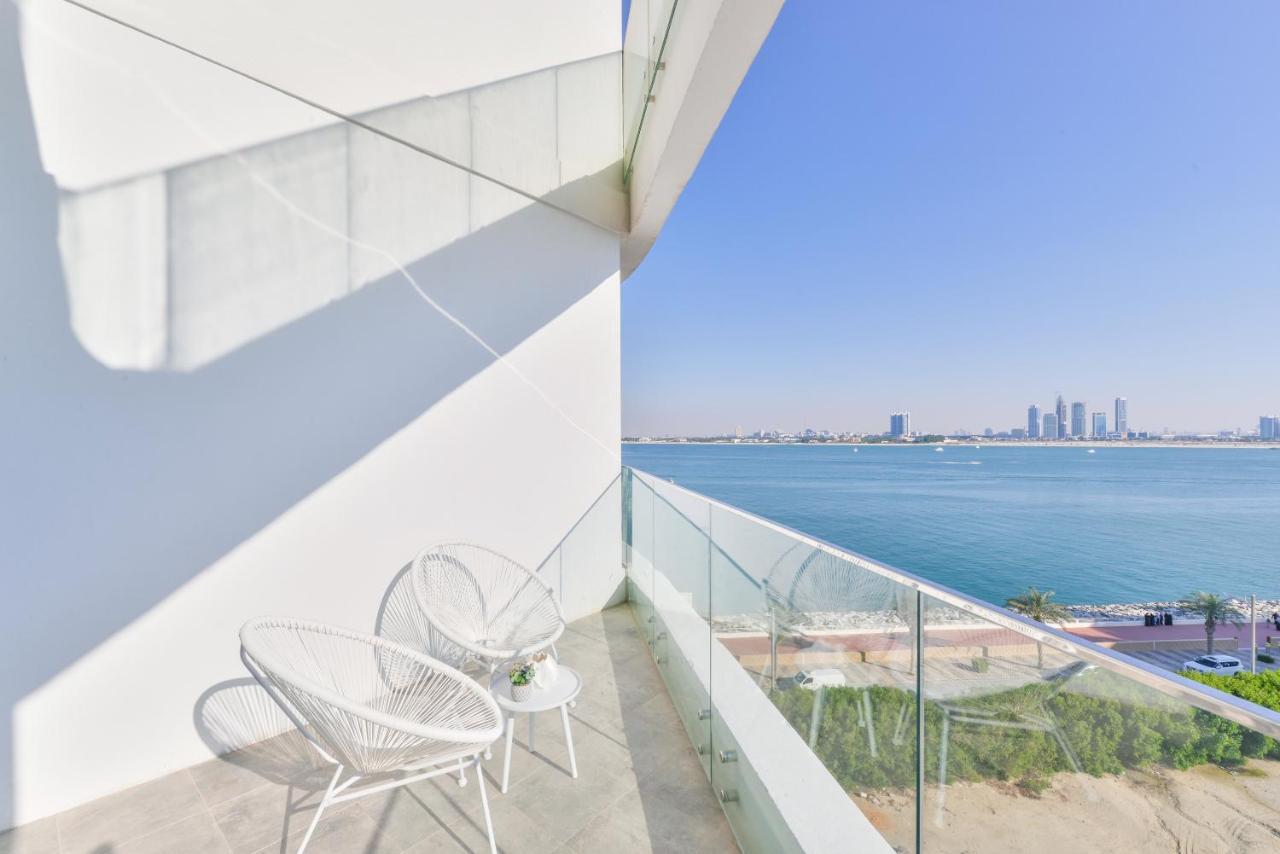 Apartment Ultra Luxury Palm - Mina Azizi - Free 5 Star Access Dubai