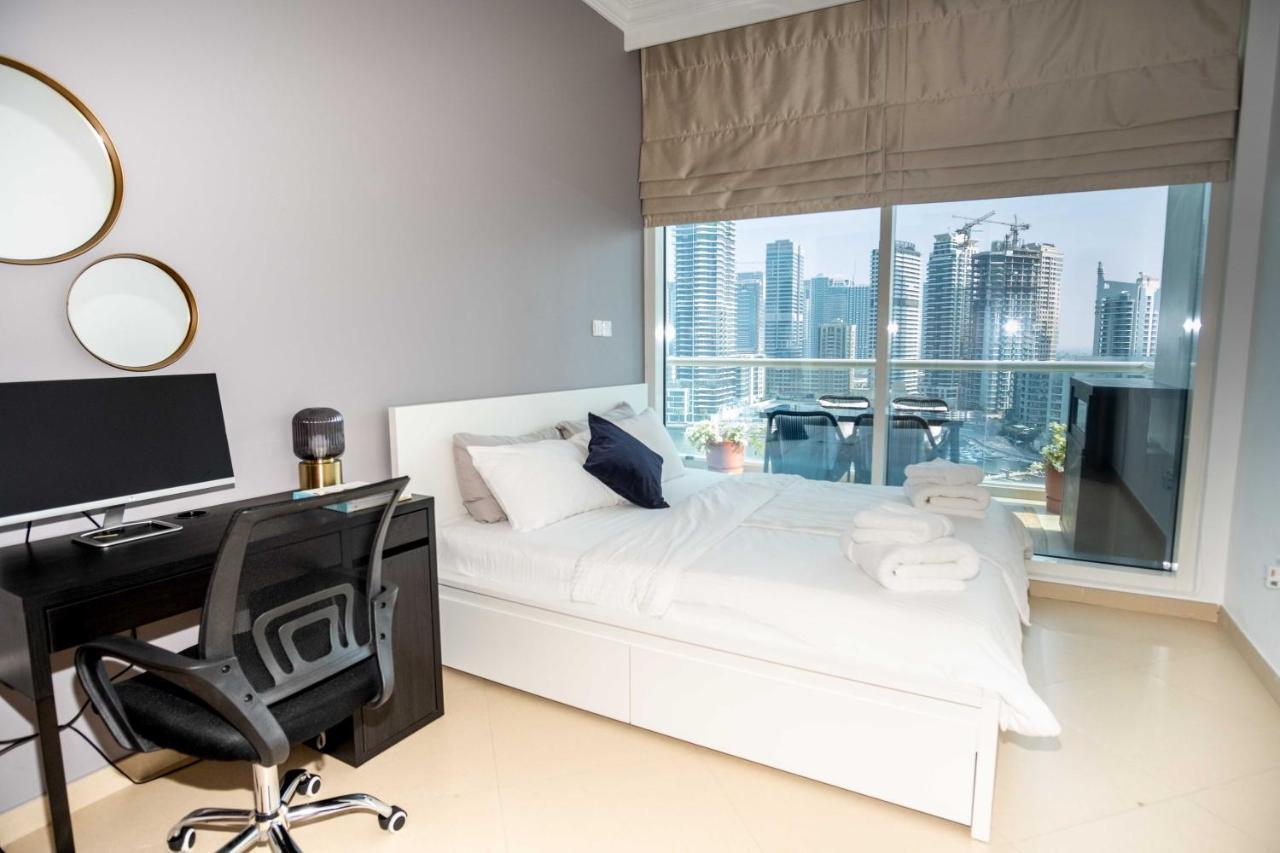 Daire Wsuites - Big Terrace With Beautiful Marina View